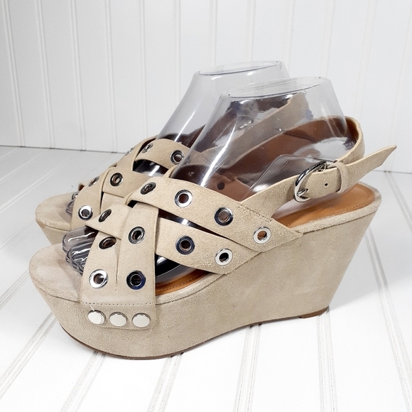 Marc Fisher LTD Bloom Grommet Tan Suede Leather Platform Sandals D167 - Picture 3 of 13